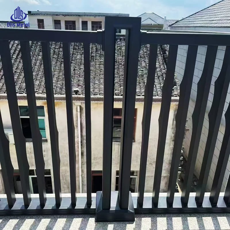 Black Aluminum Balcony Railing | Elegant Precision-Crafted Wavy Outdoor Railing Fence - Image 3