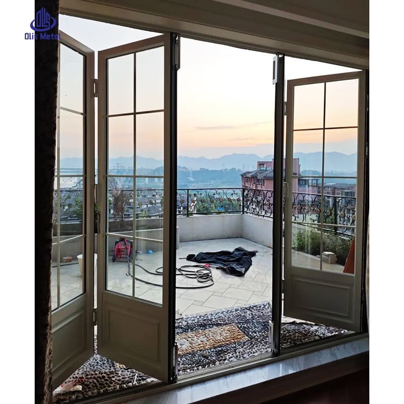 White Grille Aluminum Folding Patio Door | Premium Anti-Pinch Glazing Doors for Villa Terrace Projects - Image 4